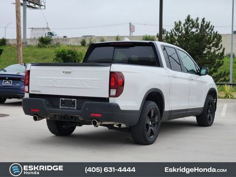 Certified 2024 Honda Ridgeline Black Edition image 7
