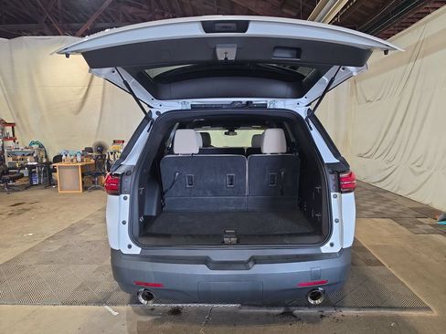 Used 2023 Chevrolet Traverse LS w/ LPO, Cargo Package FWD image 19