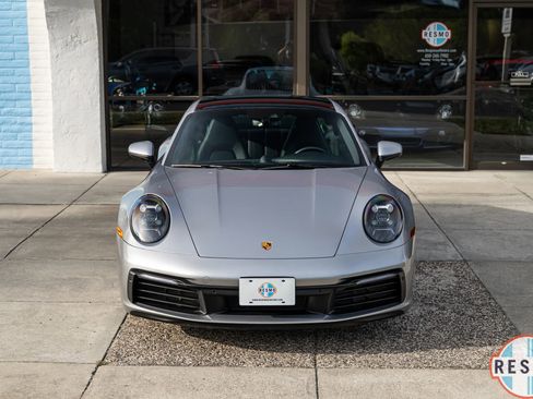 Used 2021 Porsche 911 Carrera 4S AWD/4WD image 2