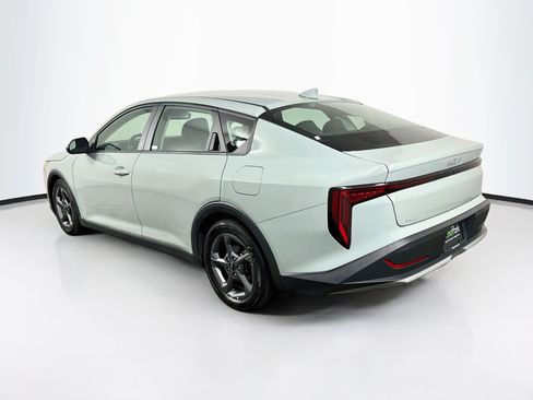 Used 2025 Kia K4 FWD image 5