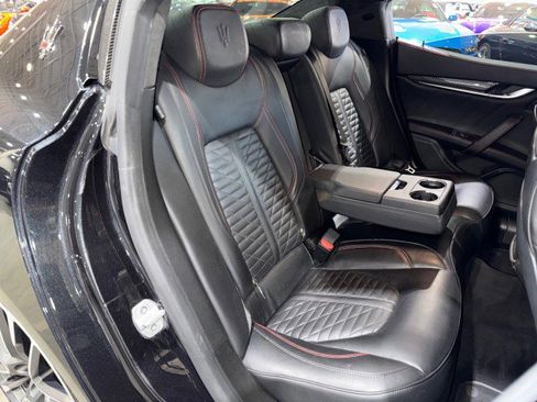 Used 2022 Maserati Ghibli Trofeo image 59