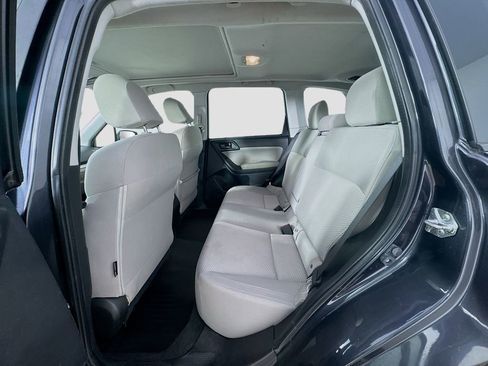 Used 2017 Subaru Forester 2.5i Premium w/ All-Weather Package image 29