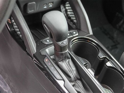 Used 2024 Chevrolet TrailBlazer LT image 23