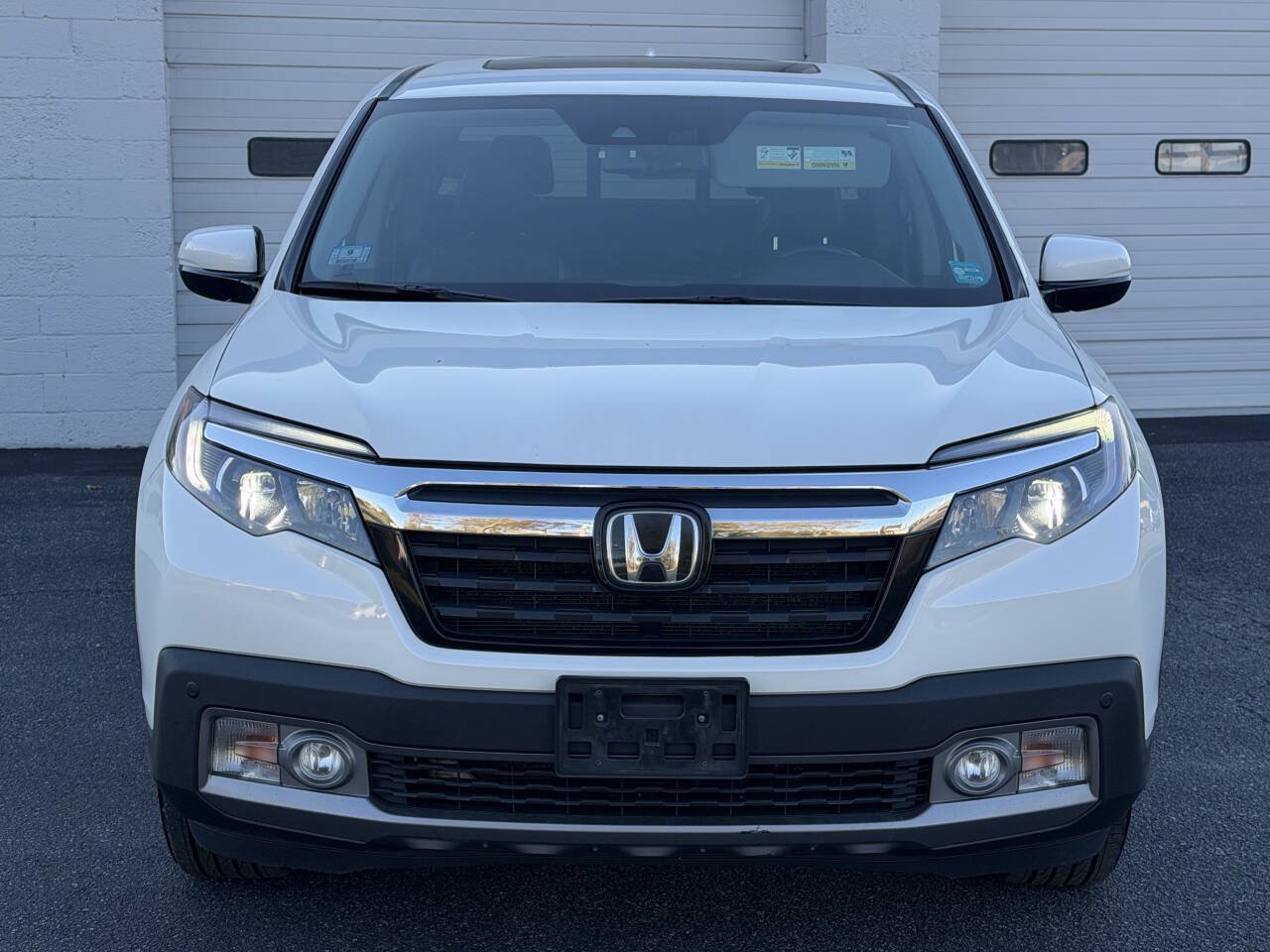 Used 2017 Honda Ridgeline RTL-E image 3