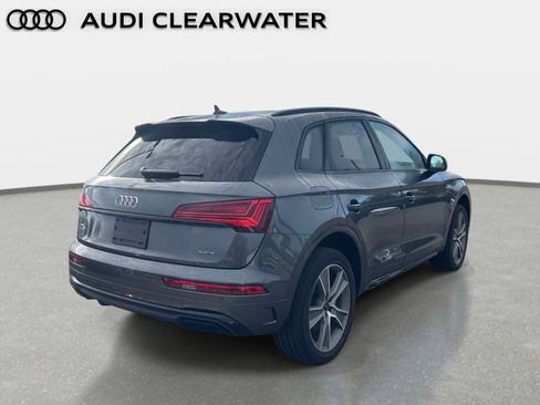 Used 2025 Audi Q5 2.0T Premium w/ Convenience Plus Package image 3