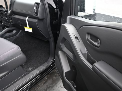 New 2026 Nissan Frontier SV RWD image 19