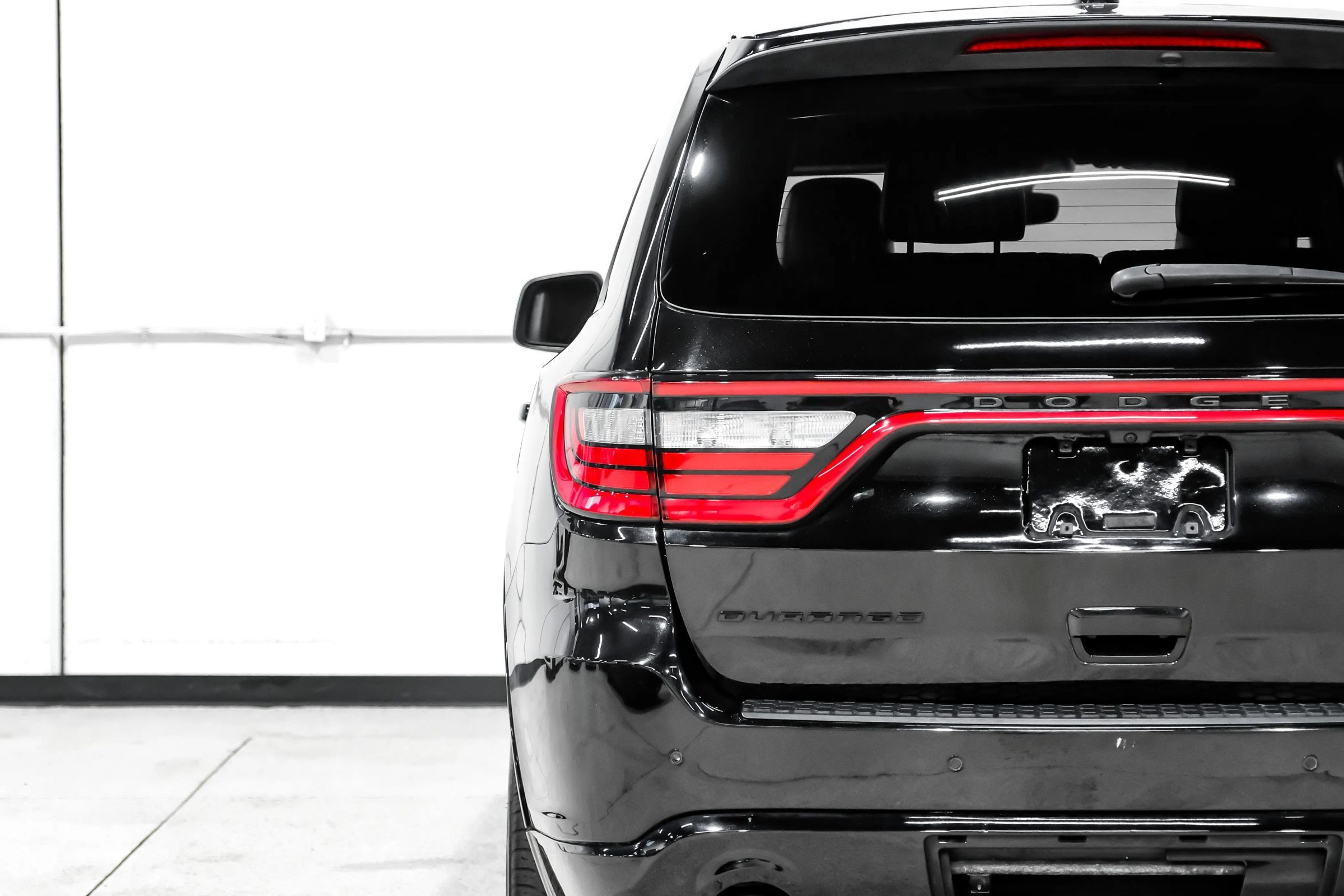 Used 2022 Dodge Durango R/T w/ Blacktop Package RWD image 47