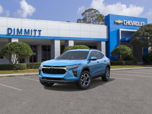 New 2026 Chevrolet Trax LT w/ Driver Confidence Package image 8