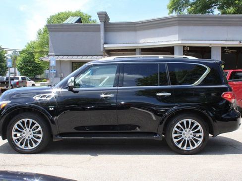 Used 2017 INFINITI QX80 2WD w/ Deluxe Technology Package image 4