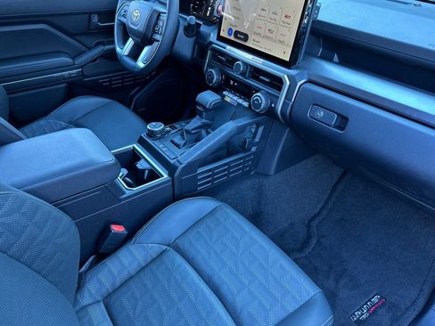 New 2026 Toyota 4Runner TRD Off-Road Premium AWD/4WD image 17