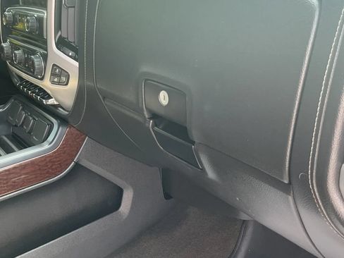 Used 2014 GMC Sierra 1500 SLT w/ SLT Crew Cab Value Package AWD/4WD image 30