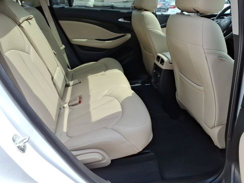 Used 2019 Buick Envision Essence AWD/4WD image 28