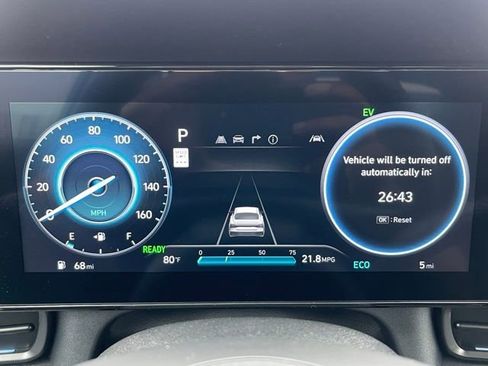 New 2025 Hyundai Elantra SEL FWD image 13