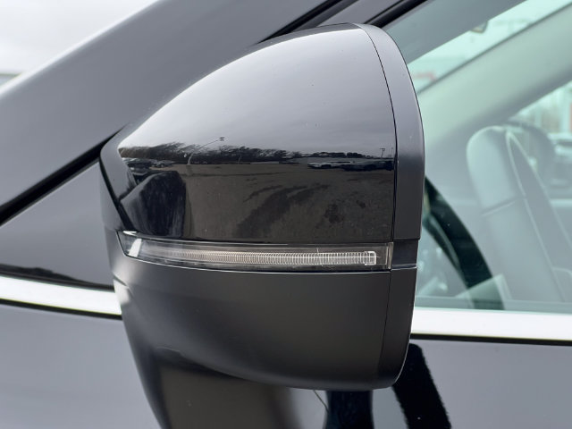 Used 2024 Nissan Pathfinder SV AWD/4WD image 35