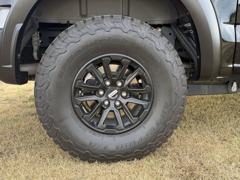 Used 2026 Ford F150 Raptor AWD/4WD image 17