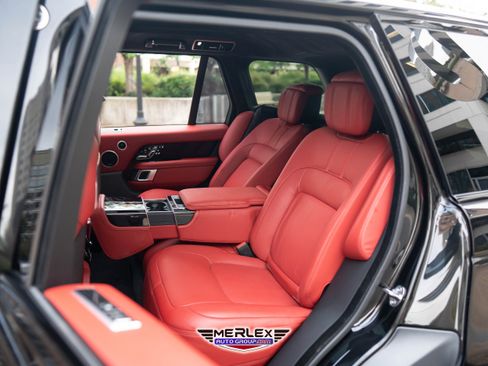Used 2020 Land Rover Range Rover Autobiography image 20