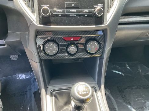 Used 2018 Subaru Crosstrek 2.0i AWD/4WD image 26