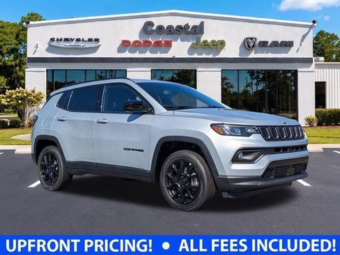 New 2026 Jeep Compass Latitude AWD/4WD image 1