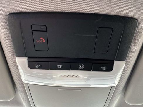 Used 2022 Mitsubishi Outlander ES image 21