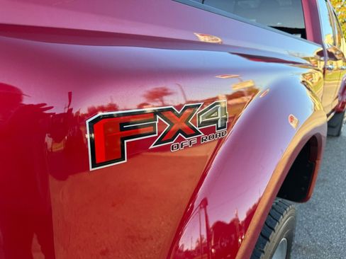 Used 2020 Ford F450 Platinum w/ FX4 Off-Road Package image 13