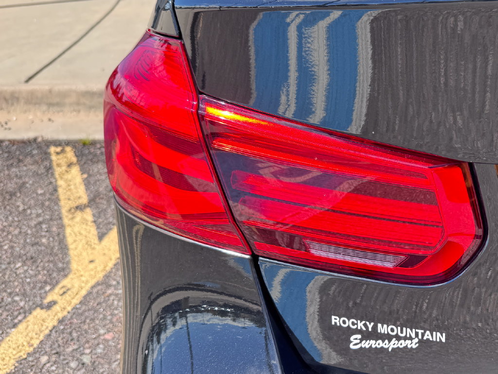 Used 2018 BMW M3 RWD image 8