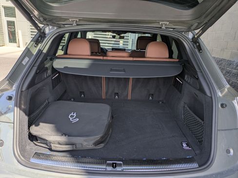 Certified 2023 Audi Q5 e Premium w/ Convenience Package AWD/4WD image 24