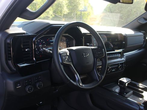Used 2024 Chevrolet Silverado 1500 ZR2 w/ ZR2 Bison Edition AWD/4WD image 22