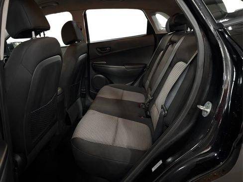 Used 2019 Hyundai Kona SE image 10