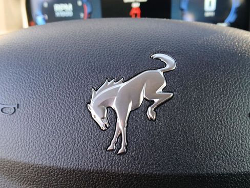 Used 2025 Ford Bronco Sport Big Bend image 15