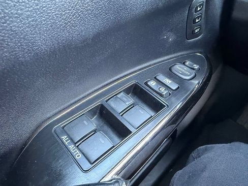 Used 2015 Toyota Avalon XLE Touring FWD image 25