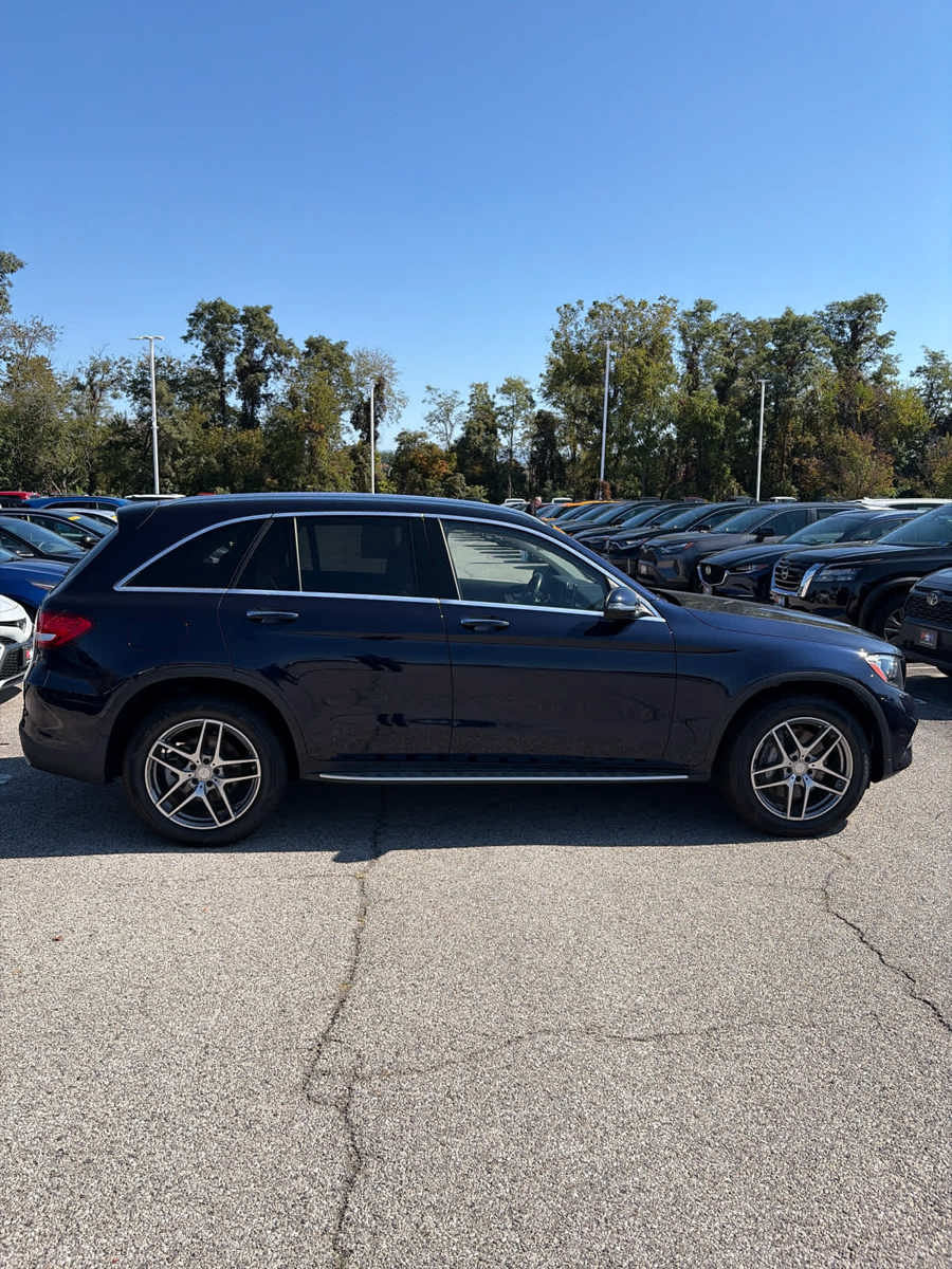Used 2016 Mercedes-Benz GLC 300 4MATIC image 18