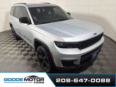 Used 2023 Jeep Grand Cherokee L Laredo