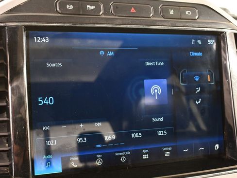 Used 2022 Ford F350 Lariat w/ Lariat Ultimate Package AWD/4WD image 28