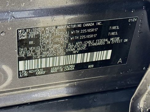 Certified 2024 Toyota RAV4 XLE w/ Convenience Package image 28