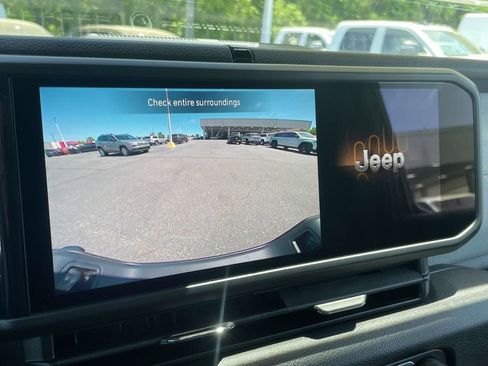 New 2026 Jeep Gladiator Sport AWD/4WD image 34