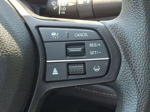Used 2023 Honda Accord EX image 23