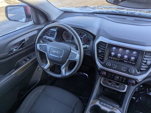 Used 2023 GMC Acadia SLE w/ Driver Convenience Package image 30