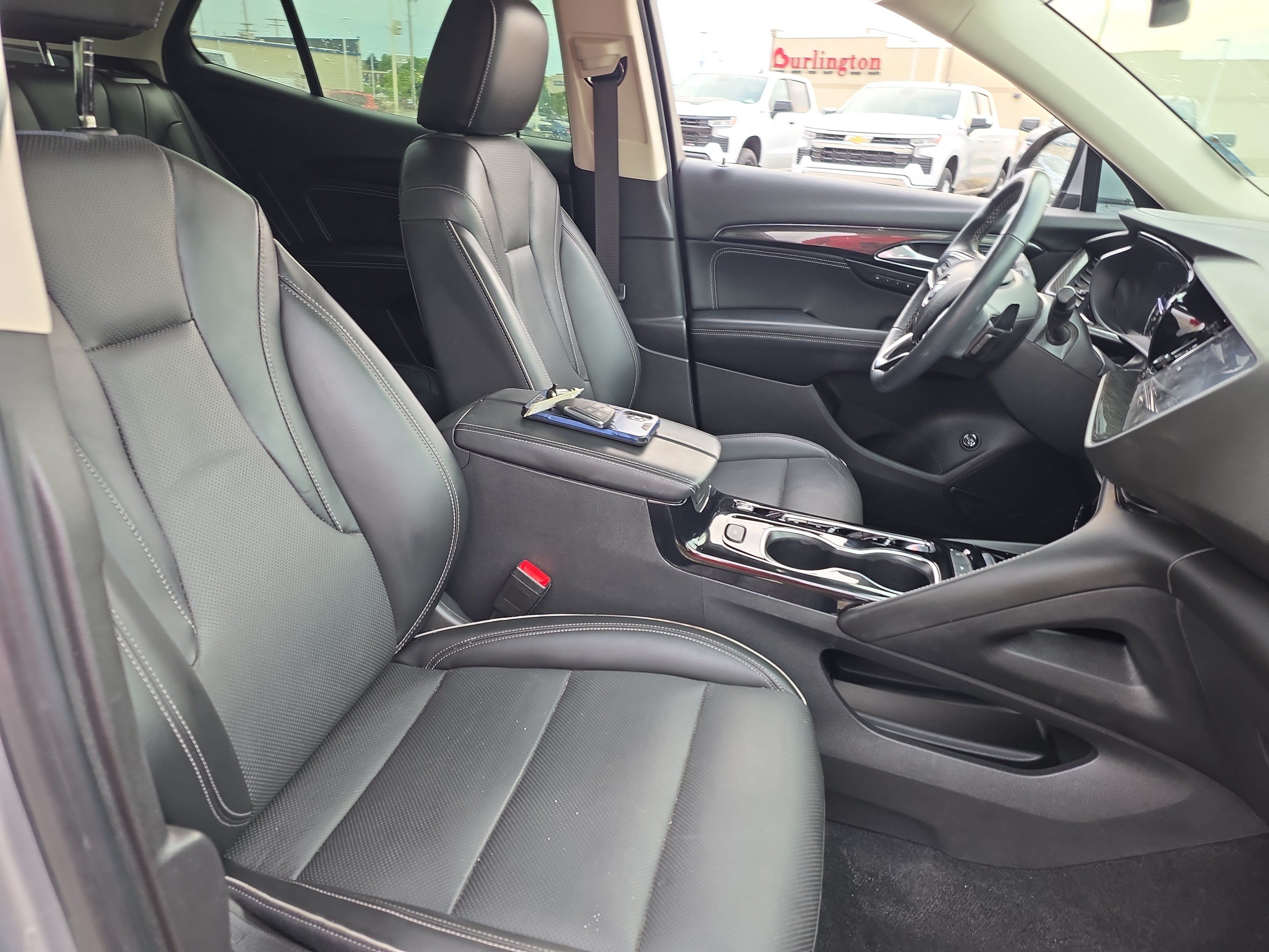Used 2023 Buick Envision Essence FWD image 9