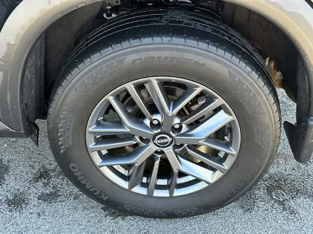 Used 2023 Nissan Rogue S AWD/4WD image 5