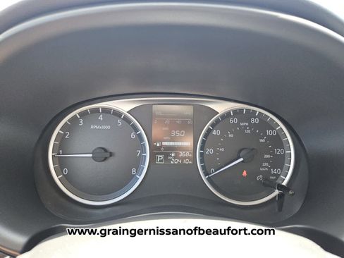 Used 2024 Nissan Kicks S FWD image 14