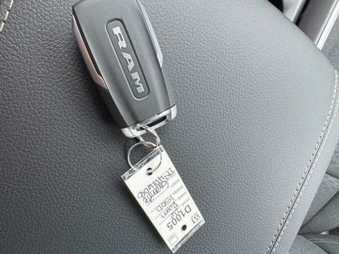 New 2026 RAM 1500 Big Horn AWD/4WD image 32