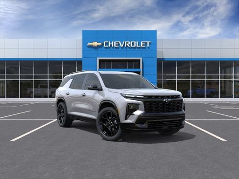 New 2026 Chevrolet Traverse RS w/ LPO, Floor Liner Package AWD/4WD image 1