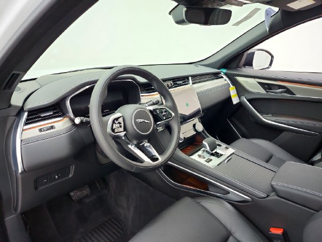 New 2026 Jaguar F-PACE R-Dynamic S AWD/4WD image 20