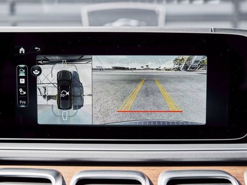 Used 2025 Mercedes-Benz Maybach GLS 600 Maybach GLS 600 image 90