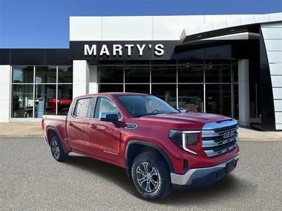 New 2025 GMC Sierra 1500 SLE