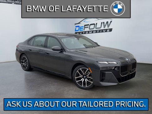 New 2026 BMW 740i xDrive image 1