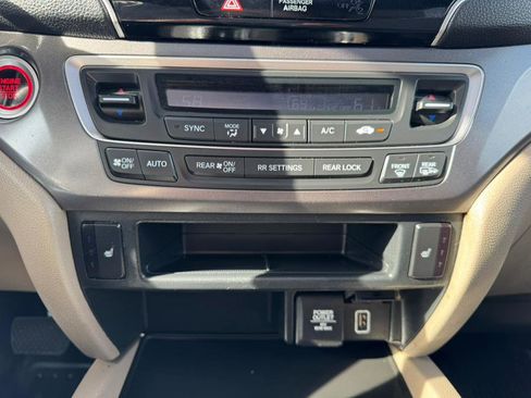 Used 2022 Honda Pilot EX-L image 42