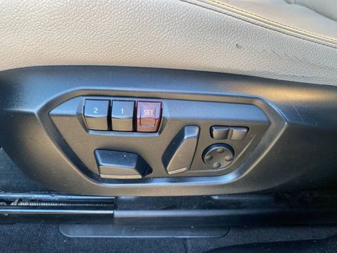 Used 2017 BMW X3 xDrive28i image 12