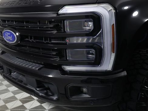 Used 2026 Ford F250 Platinum AWD/4WD image 39