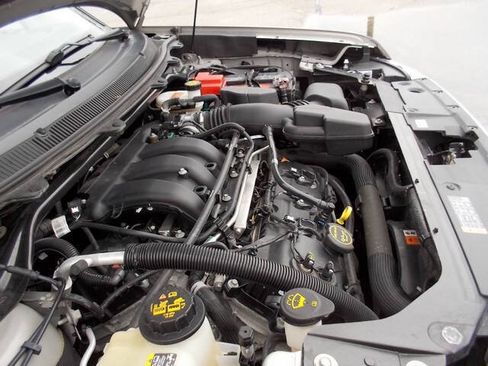 Used 2019 Ford Flex Limited AWD/4WD image 26